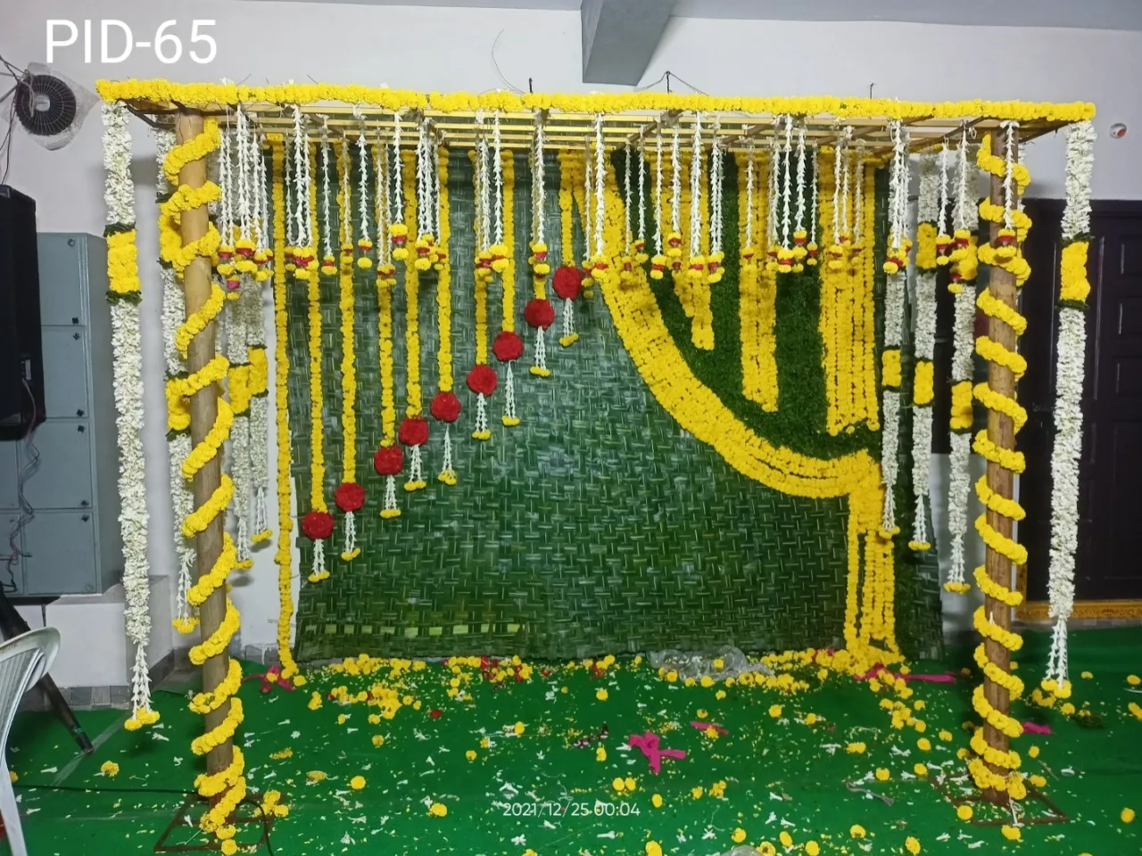 Eco-Friendly Sustainable Wedding Decoration with Potted Plants